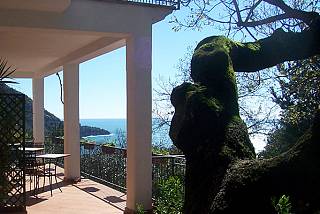 bb-casa-del-gelso-maratea-3_1496384305.jpg
